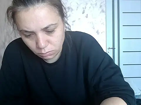 LorraGrey online show from May 2026 06:18:02 AM