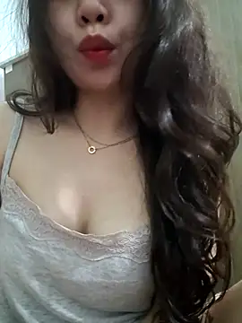 NinaKey online show from March 2026 07:49:02 AM