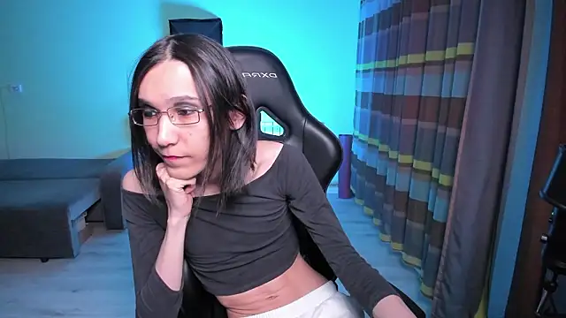 Snapshot of alison_marlowe chatting on February 2026 07:58:02 PM alison marlowe online show from February 2026 07:58:02 PM