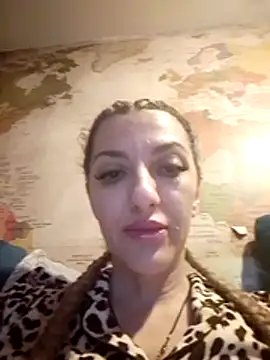 Snapshot of LannaQuinn chatting on February 2026 07:06:01 AM LannaQuinn online show from February 2026 07:06:01 AM