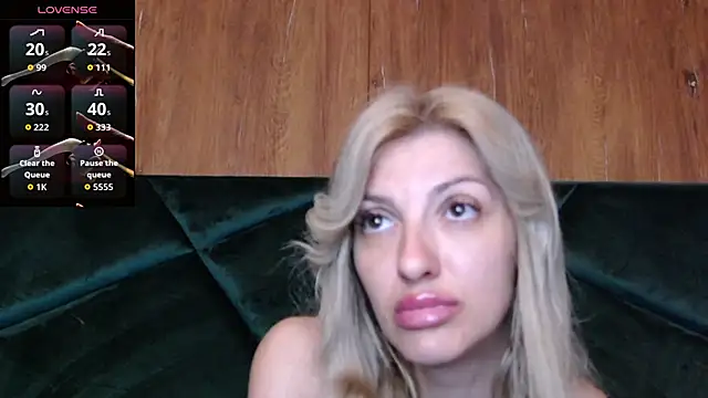 LannaQuinn online show from May 2026 04:37:02 AM