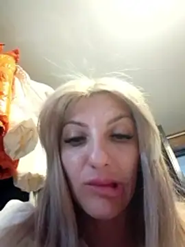 LannaQuinn online show from May 2026 03:34:01 AM