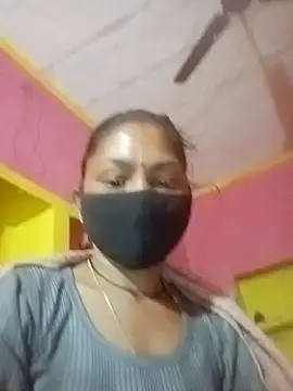 Raamdevi158 online show from February 2026 09:14:02 PM