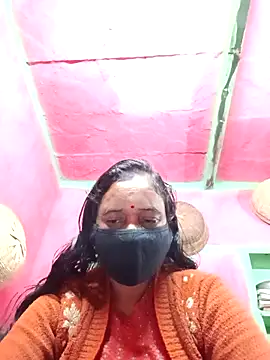 Raamdevi158 online show from February 2026 10:12:02 PM