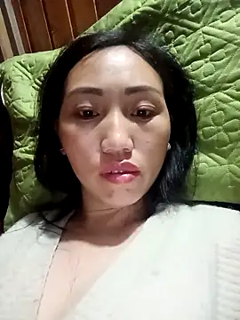 hot-luna- online show from April 2026 07:53:01 PM