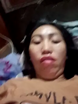 hot-luna- online show from February 2026 11:48:01 PM