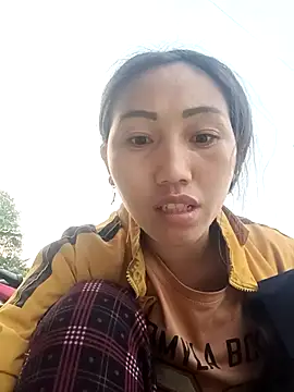 hot-luna- online show from March 2026 10:57:01 AM