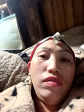 hot-luna- online show from February 2026 01:21:02 PM