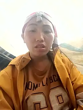 hot-luna- online show from February 2026 09:08:02 AM