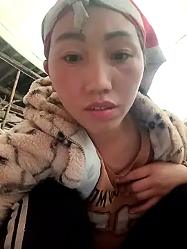 hot-luna- online show from February 2026 10:37:01 AM