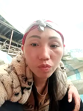 hot-luna- online show from February 2026 02:53:01 AM