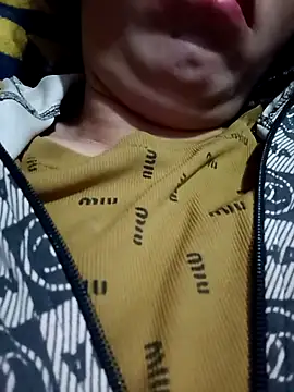 hot-luna- online show from February 2026 11:13:01 PM