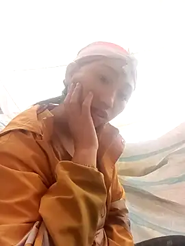 hot-luna- online show from February 2026 10:15:02 AM