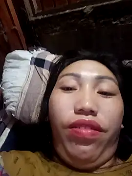 hot-luna- online show from February 2026 10:18:01 PM