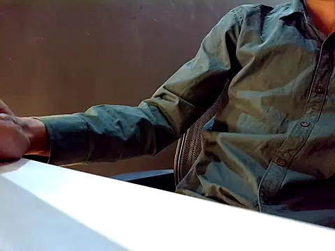 Indian-gentleman teen online show from March 2026 03:42:02 PM