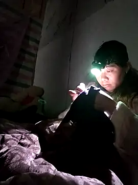 Bella-222 online show from March 2026 02:04:02 AM