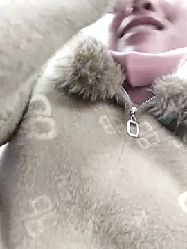 Bella-222 online show from February 2026 03:24:01 PM