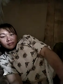 Bella-222 online show from March 2026 01:33:01 PM