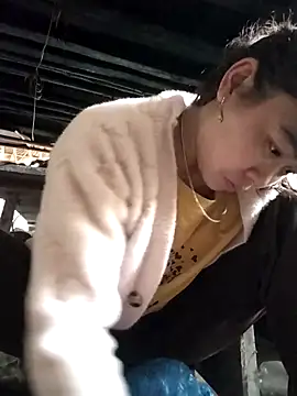 Bella-222 online show from March 2026 04:49:01 AM