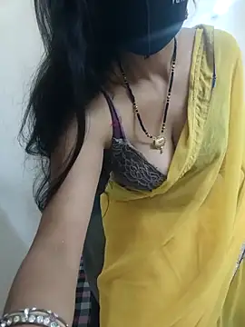 Snapshot of simran_sharma01 chatting on February 2026 07:39:01 AM simran sharma01 online show from February 2026 07:39:01 AM