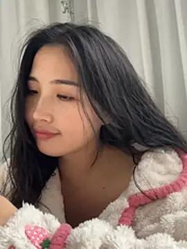 Snapshot of mimi-love13 chatting on March 2026 06:02:01 AM mimi-love13 online show from March 2026 06:02:01 AM