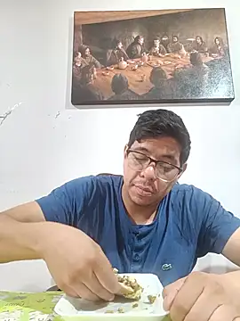 Yankoloco92 online show from July 2026 06:52:02 PM