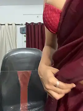 pooja sexy79 online show from April 2026 06:11:01 PM