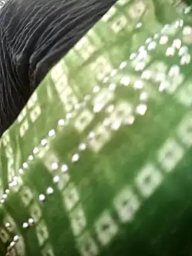 Snapshot of Hotty_raghni chatting on February 2026 02:33:01 AM Hotty raghni online show from February 2026 02:33:01 AM