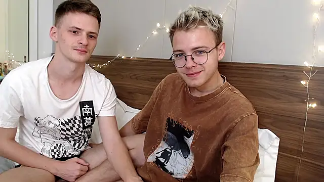 NikiKerryCum online show from February 2026 01:33:02 PM