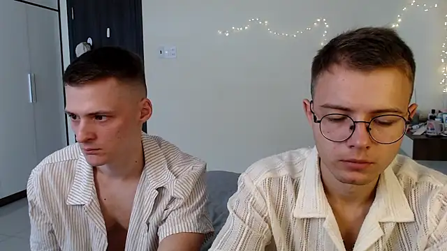 NikiKerryCum online show from June 2026 04:28:02 AM