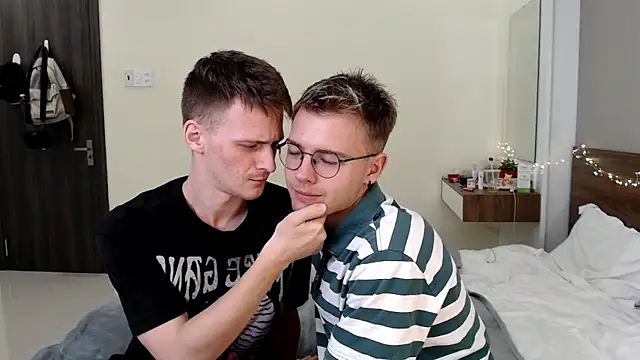 NikiKerryCum online show from March 2026 01:34:02 PM