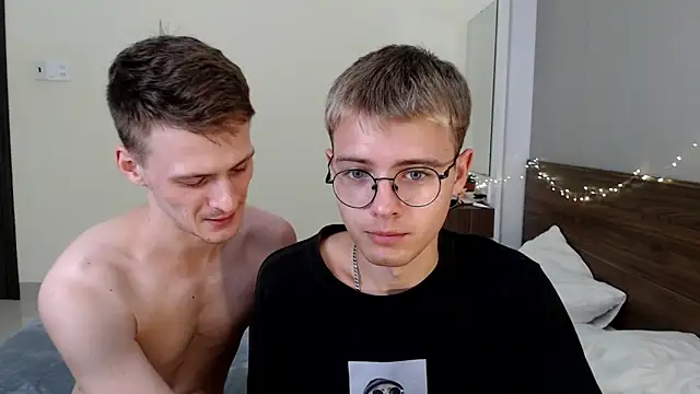 NikiKerryCum online show from March 2026 03:46:02 PM