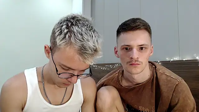 NikiKerryCum online show from February 2026 11:48:01 AM