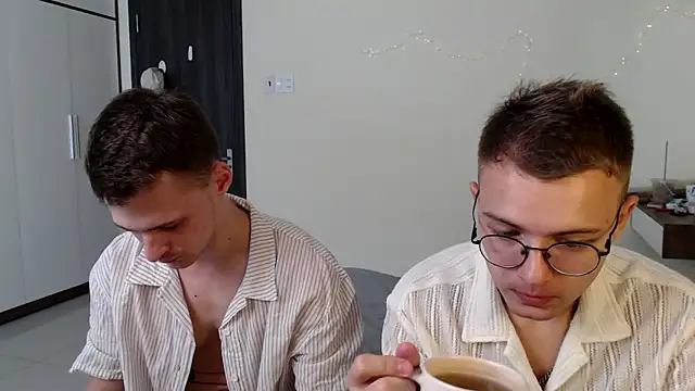 NikiKerryCum online show from June 2026 09:25:02 AM