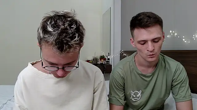 NikiKerryCum online show from March 2026 03:28:03 PM