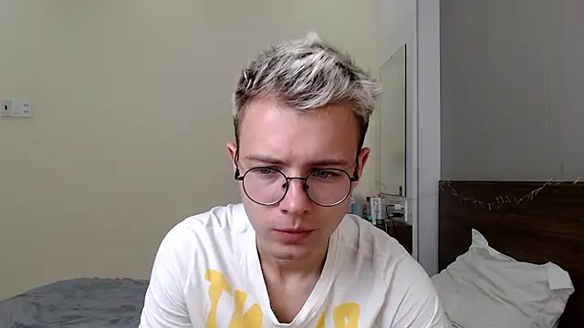 NikiKerryCum online show from February 2026 02:05:01 PM