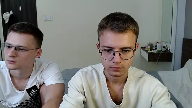 NikiKerryCum online show from May 2026 11:58:01 AM