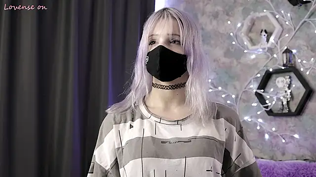 Yunakiss online show from April 2026 09:10:01 PM