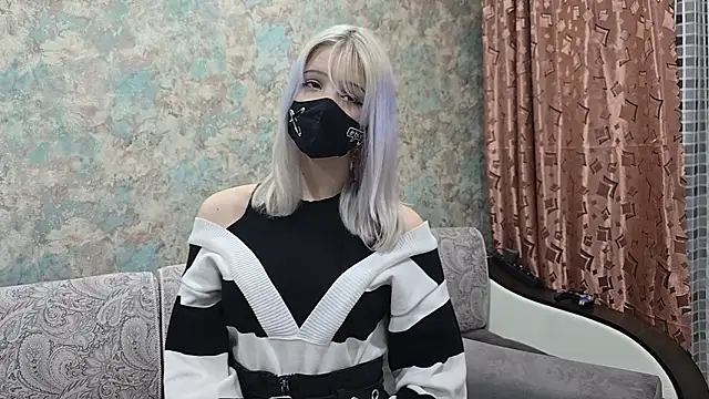 Yunakiss online show from February 2026 07:47:01 PM