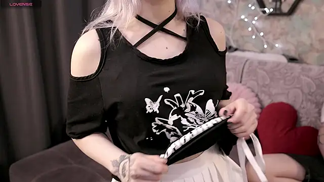 Yunakiss online show from May 2026 01:08:02 PM