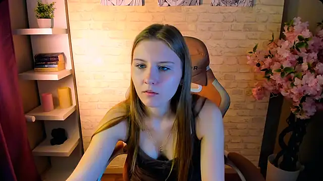 Caroline Desire  online show from February 2026 07:53:02 AM