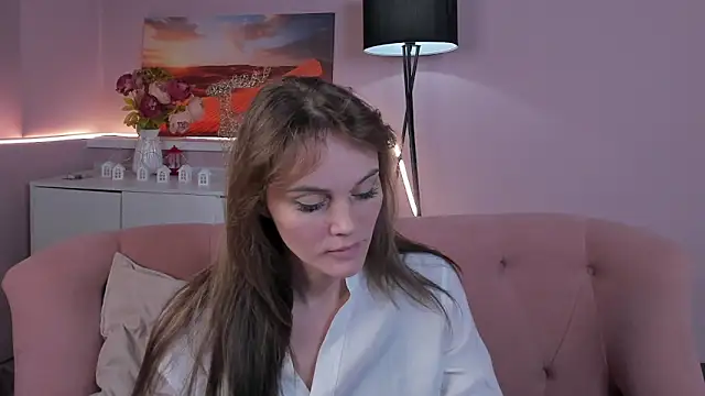 Snapshot of agatha_roose chatting on February 2026 03:27:02 AM agatha roose online show from February 2026 03:27:02 AM