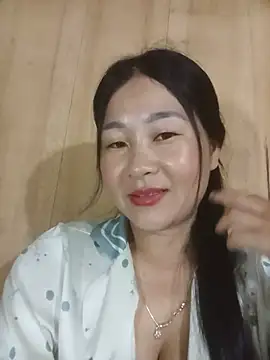 Snapshot of Dunk-namic chatting on June 2026 08:31:02 AM Dunk-namic online show from June 2026 08:31:02 AM