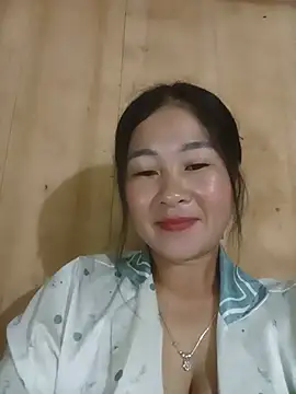 Snapshot of Dunk-namic chatting on July 2026 11:27:01 PM Dunk-namic online show from July 2026 11:27:01 PM