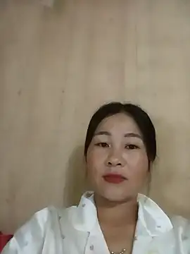 Snapshot of Dunk-namic chatting on June 2026 12:43:02 AM Dunk-namic online show from June 2026 12:43:02 AM