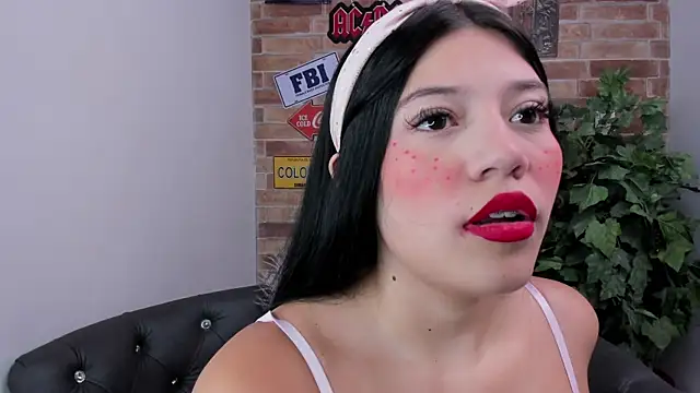 foxy vera online show from April 2026 11:03:01 AM