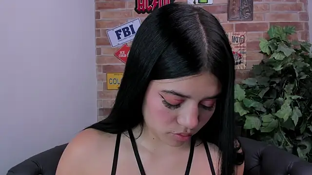 foxy vera online show from February 2026 11:11:02 AM