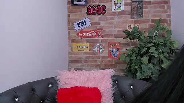 foxy vera online show from March 2026 11:08:01 AM