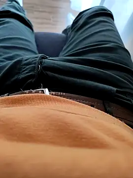 latya111 online show from February 2026 01:32:02 PM