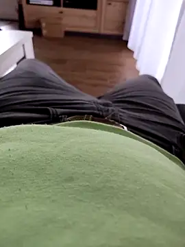 latya111 online show from February 2026 01:44:02 PM